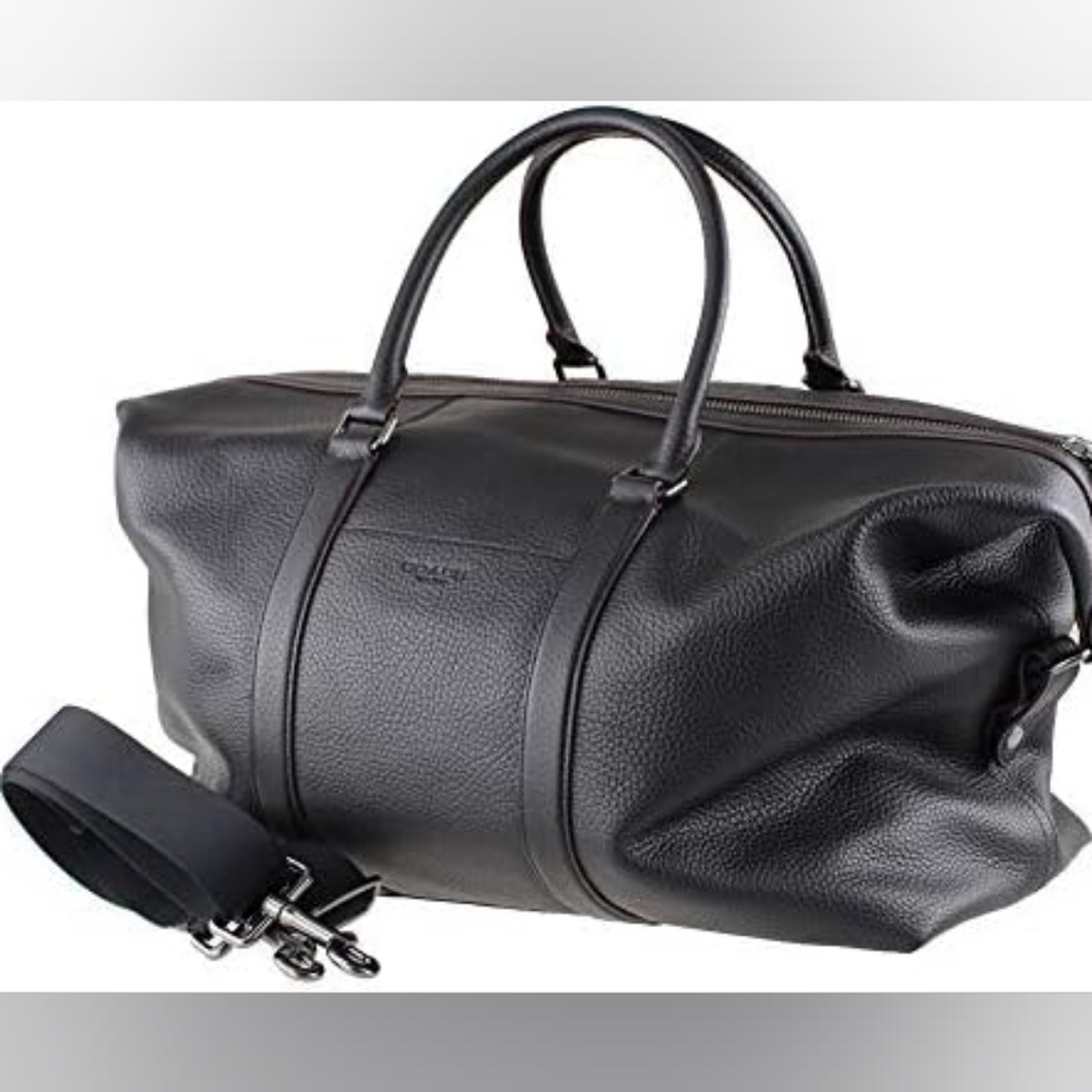 Authentic Coach Pebble Leather Trekker 52
